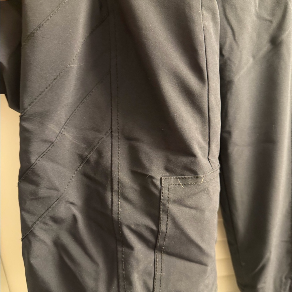 SKEA women’s size 4 ski/Snow pants excellent condition like new EUC - Picture 4 of 16